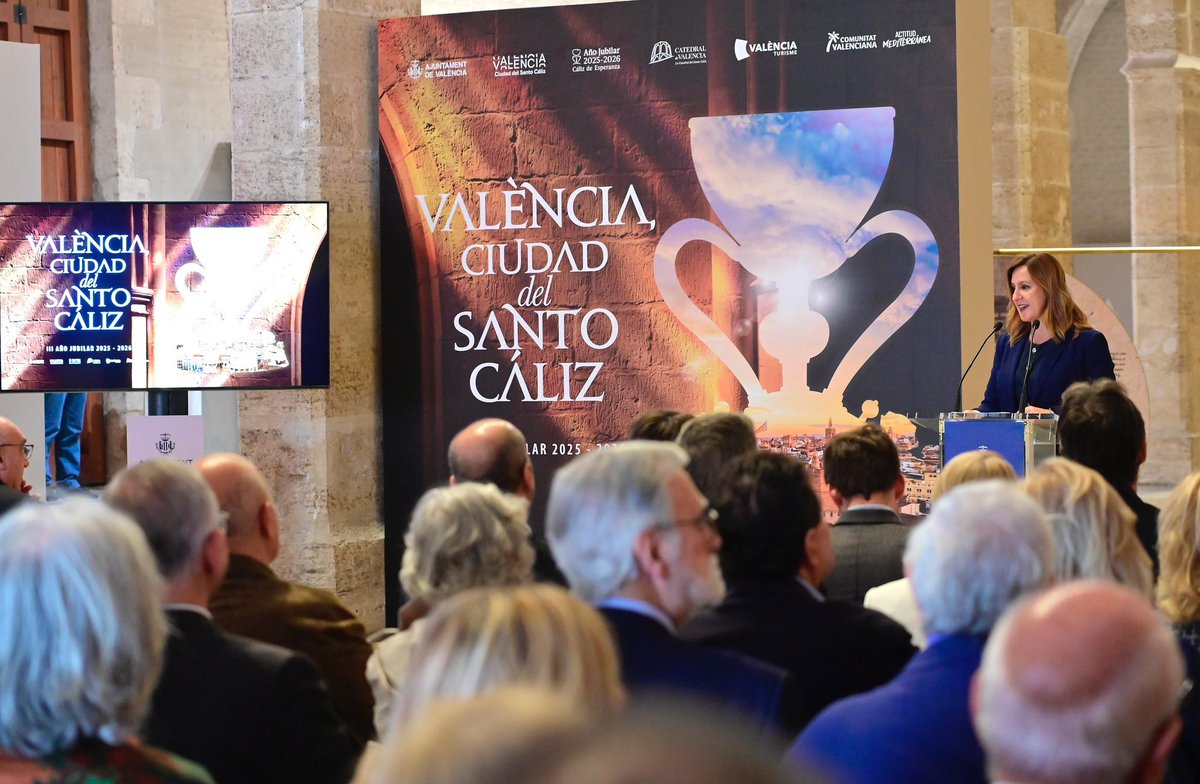 mjosecatala's tweet photo. Valencia se prepara para vivir un acontecimiento excepcional: el III Año Jubilar del Santo Cáliz.

Inauguramos el Centro de Recepción de Visitantes en el Almudín, recorremos su exposición y presentamos el programa de acciones y la nueva ruta urbana que acompañarán esta celebración.

Una oportunidad única para mostrar al mundo nuestra identidad y nuestro gran patrimonio cultural.