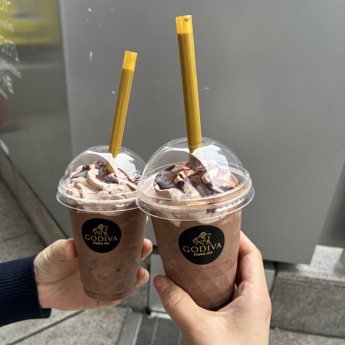 hanaDiorと GODIVA hanaDiorと GODIVA hanaDiorと GODIVA Godiva x CLAMP collab