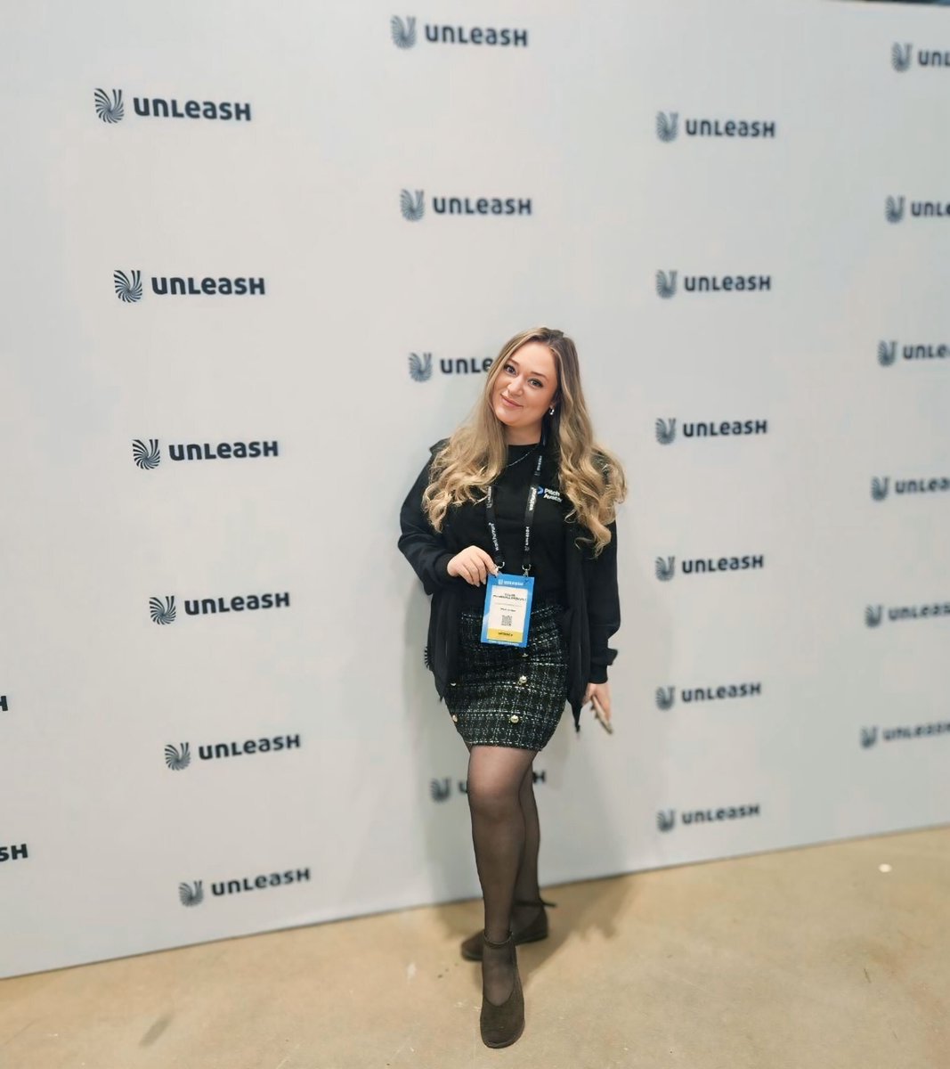 pitch_avatar's tweet photo. Here at #UNLEASHWorld, @pitch_avatar is showing how AI avatars turn #onboarding, #learning, and internal #Communication into interactive experiences your team will actually enjoy.
🗓️ We’re here all day! Stop by Stand #ST D13 (near the Diamond Lounge) and see the demos in action.
Swipe through highlights from Day 2 and meet the AI that’s reshaping #HR communication.
#HRTech #EmployeeExperience #AIAvatars #PitchAvatar #FutureOfWork #OnboardingSolutions #DigitalHR