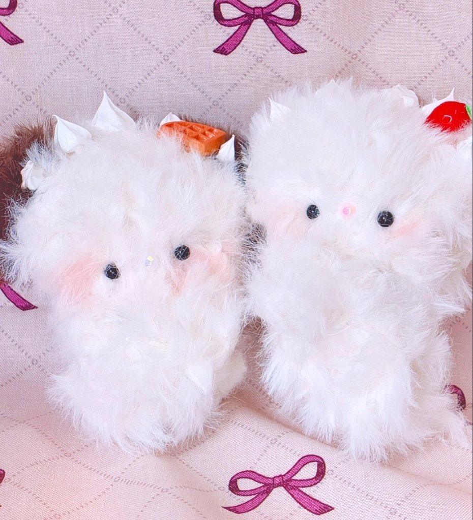 𝓌ₕᵢₚₚₑ𝒹 𝒸ᵣₑₐₘ 🥧🍫 × 𝓌ₕᵢₚₚₑ𝒹 𝒸ᵣₑₐₘ 🍓♡

 #きっと誰かが好きになる
 #ハンドメイドぬいぐるみ