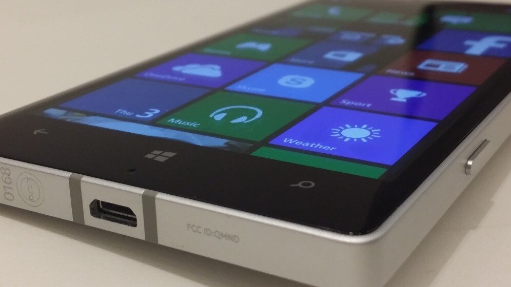 WindowsLatest's tweet image. Windows Phone turns 15 years old today, October 21, 2025!
Microsoft unveiled Windows Phone 7 on October 21, 2010, marking a fresh start for its mobile ambitions after Windows Mobile.
It looked beautiful for its time with Live Tiles, smooth animations, and a clean Metro design…