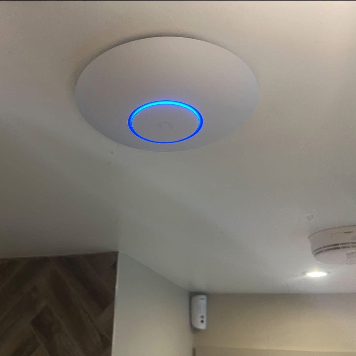 A few shots from another busy week, starting off fitting an aluminium gate . Then finishing the week with a wireless intruder and WiFi installation.  protecsmartsecurity.co.uk