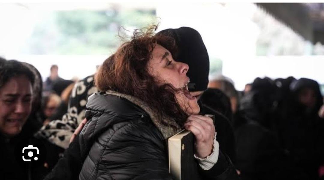 Benim adalete olan son inanç kırıntım da yok oldu.. Yasemin ablanın acısı ilk gündeki ile aynı bugün. Bu Ahmet’i kaçıncı öldürüşünüz? Yazıklar olsun!

#AhmetMinguzziEmsalOlsun