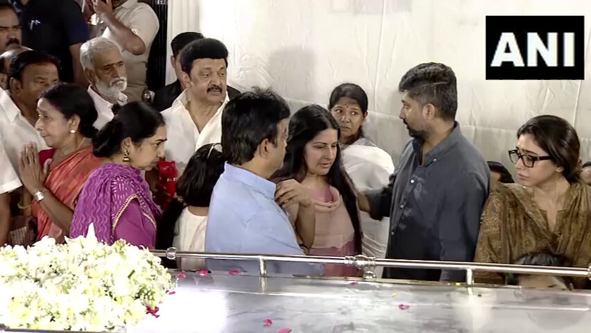 இந்த குரூப்போட மட்டும் வீடியோ இருக்க கூடாதுனு வேண்டிக்க 🙈🙈