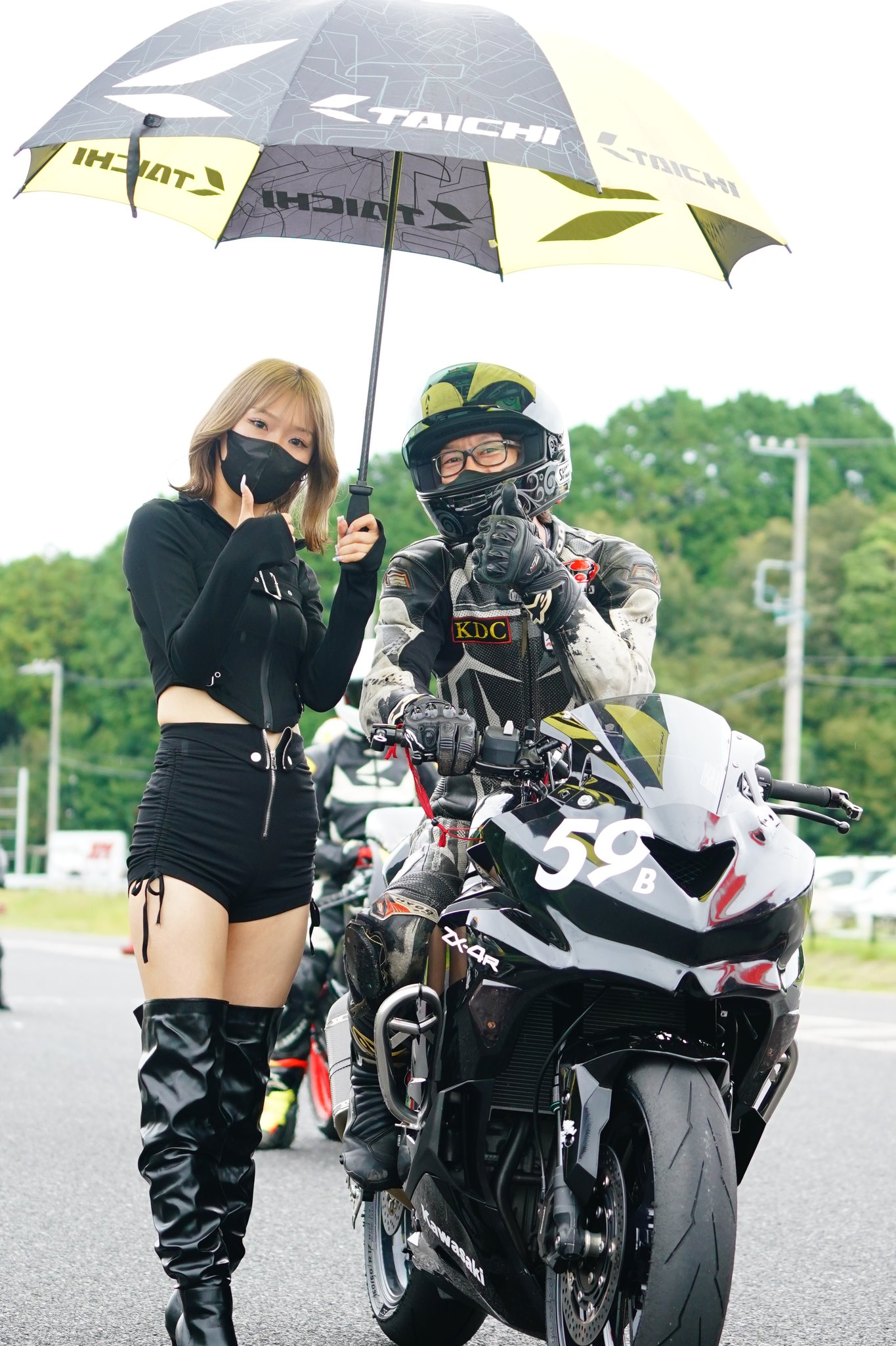 taichi  グローブからRS TAICHI:アールエスタイチの口コミ・動画