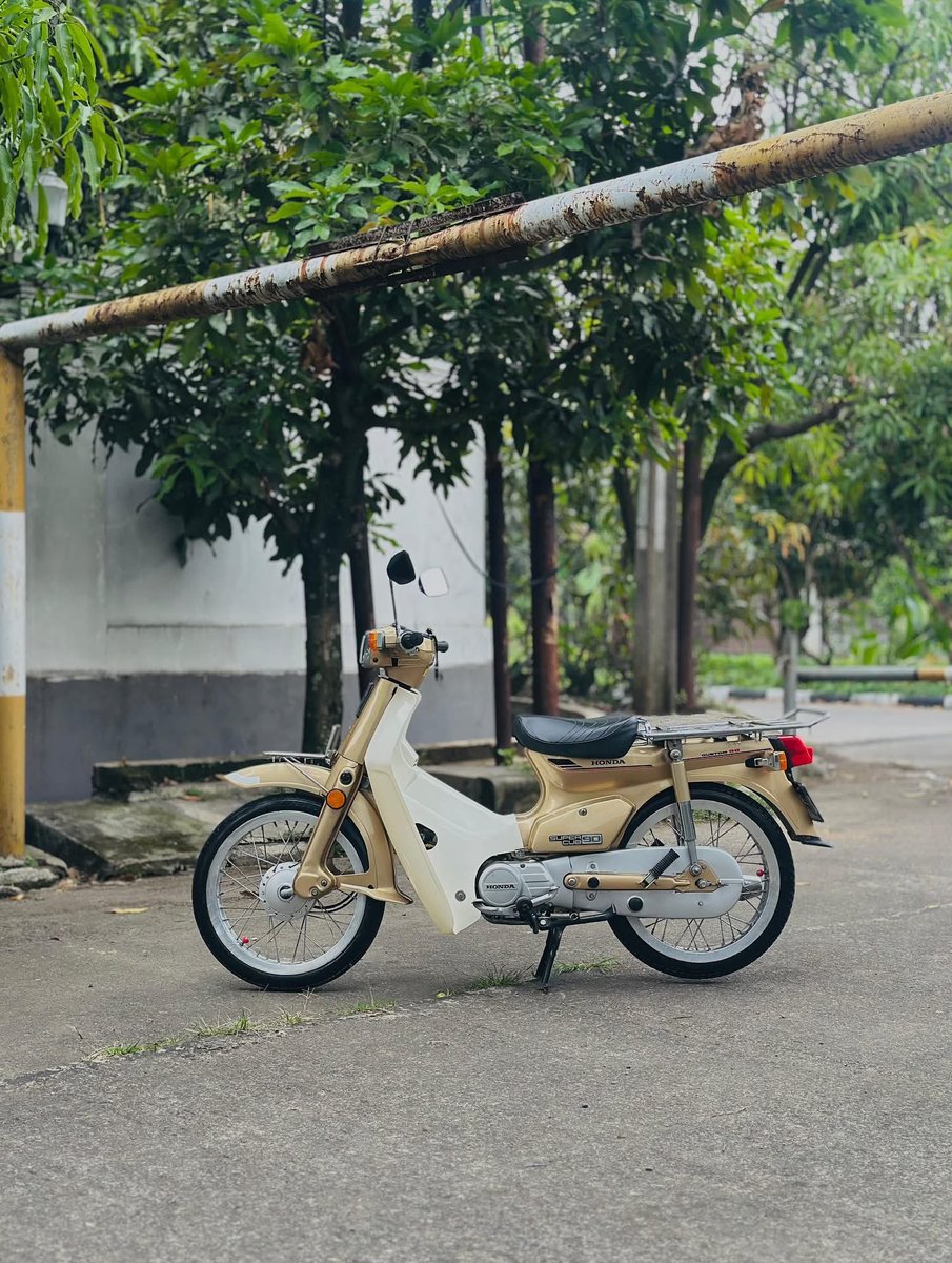 Main motor kemarin sore 🛠️ tweet media