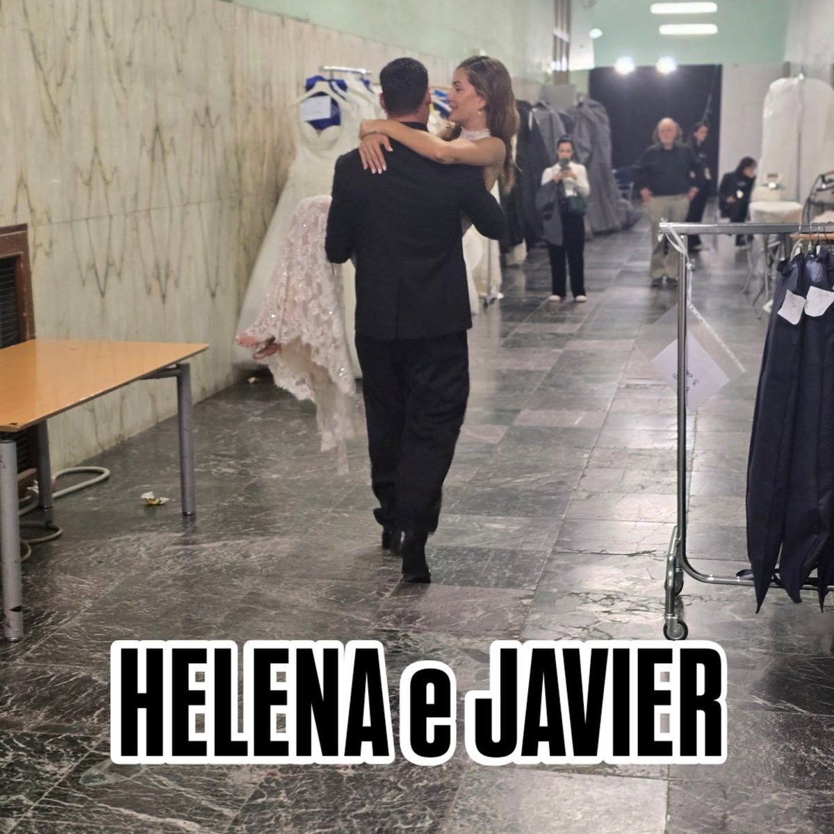 InesGiochi's tweet image. Ovunque vadano, il loro perbenismo, la loro generosità, onestà e carineria, fa innamorare tutti. Hanno proprio la capacità di farsi voler bene.
❤️❤️❤️
#heleners #helevier