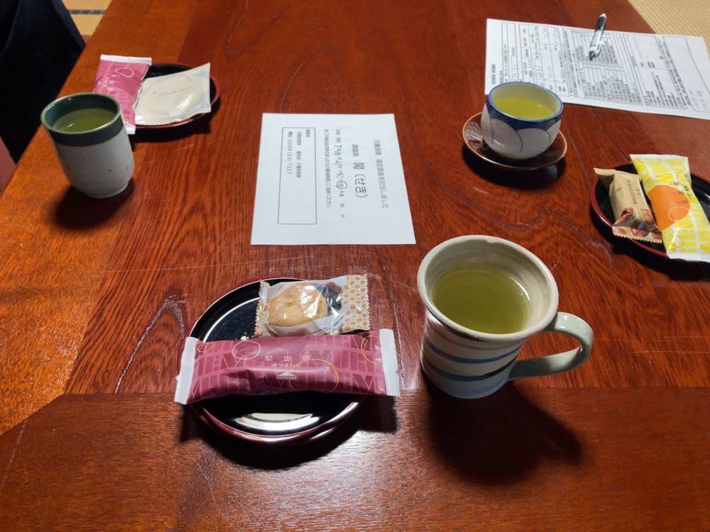 今日は、実家に市役所の介護保健課の職員さんが見えて、立会い調査でした。
審査にかけられ、11月には父の介護度が出ます。デイサービスやショートステイに嫌がらず行ってくれるようになったら、板橋さんとリハーサルがしたいです🥰