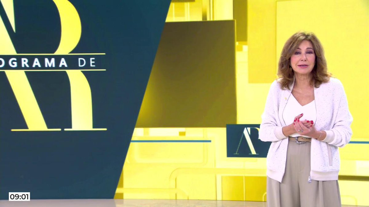 programadear's tweet photo. Sánchez propondrá a la UE acabar con el cambio de hora en 2026

🔵 Arranca #ElProgramaDeAR21O con @anarosaq en @telecincoes https://t.co/KnGUYkZajY https://t.co/xun0lKrtrz
