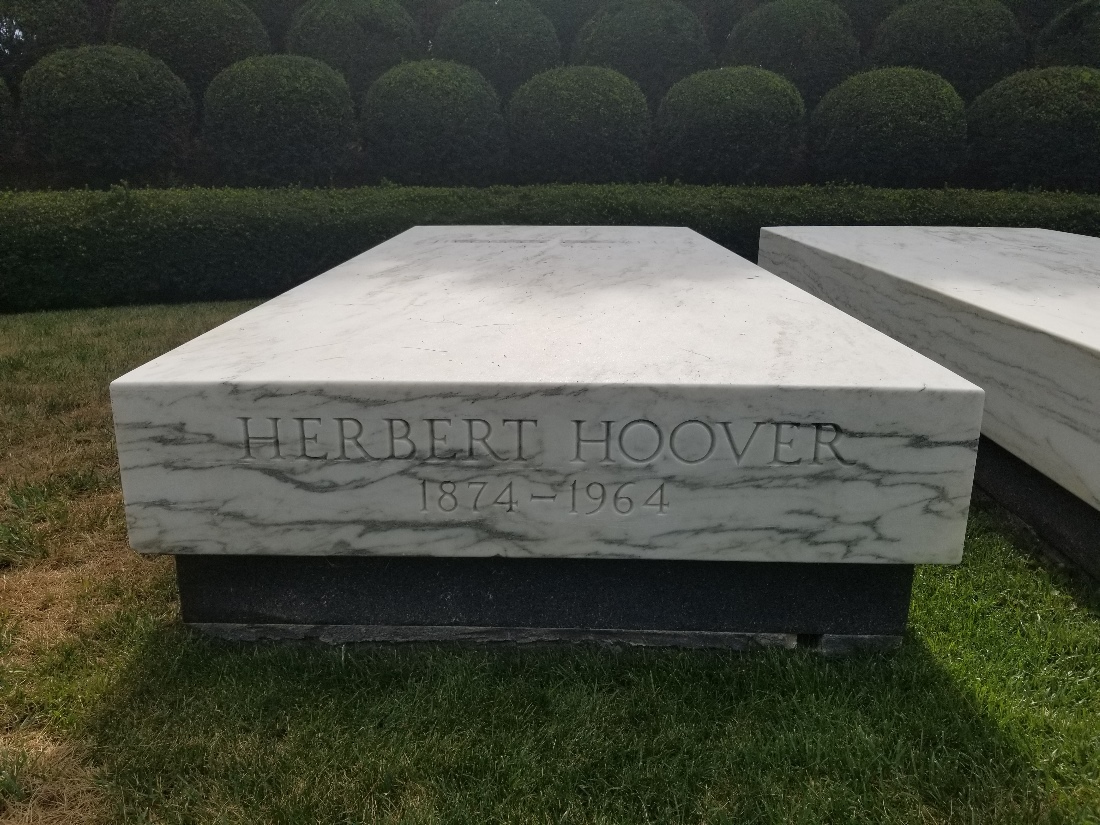 CemeteryGuide's tweet image. 31st U.S. President Herbert Hoover died on this date in 1964. He’s at the Herbert Hoover National Historic Site in West Branch, Iowa.