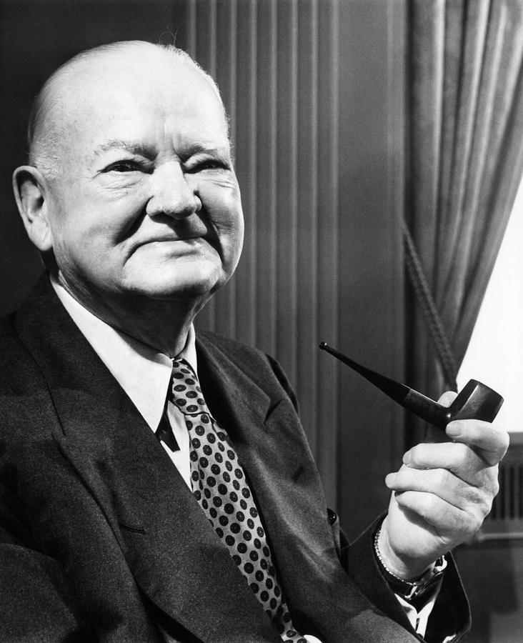 CemeteryGuide's tweet image. 31st U.S. President Herbert Hoover died on this date in 1964. He’s at the Herbert Hoover National Historic Site in West Branch, Iowa.