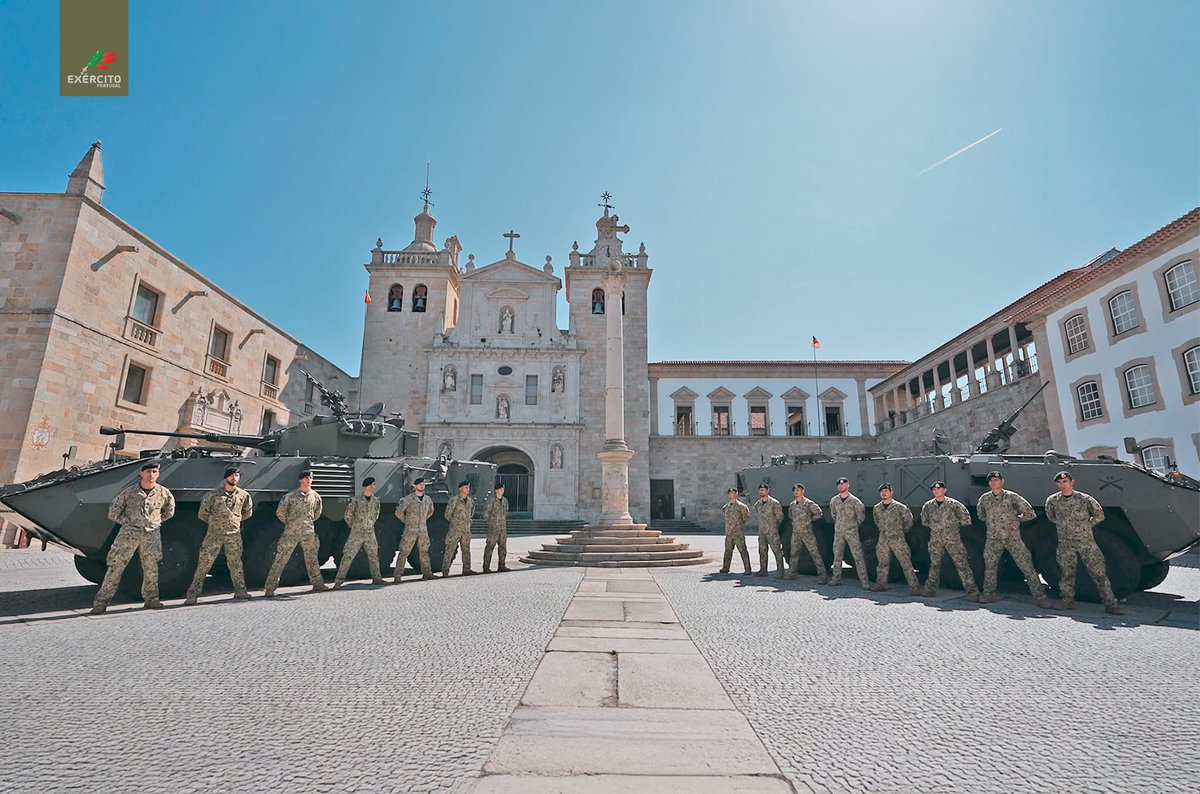 🙌 Hoje, Viseu desperta com o espírito e a força do Exército Português.

Durante seis dias, a cidade será o coração das comemorações do 𝐃𝐢𝐚 𝐝𝐨 𝐄𝐱é𝐫𝐜𝐢𝐭𝐨 — uma celebração que une história, tradição e futuro, homenageando todos os que servem Portugal.

#ExércitoPortuguês