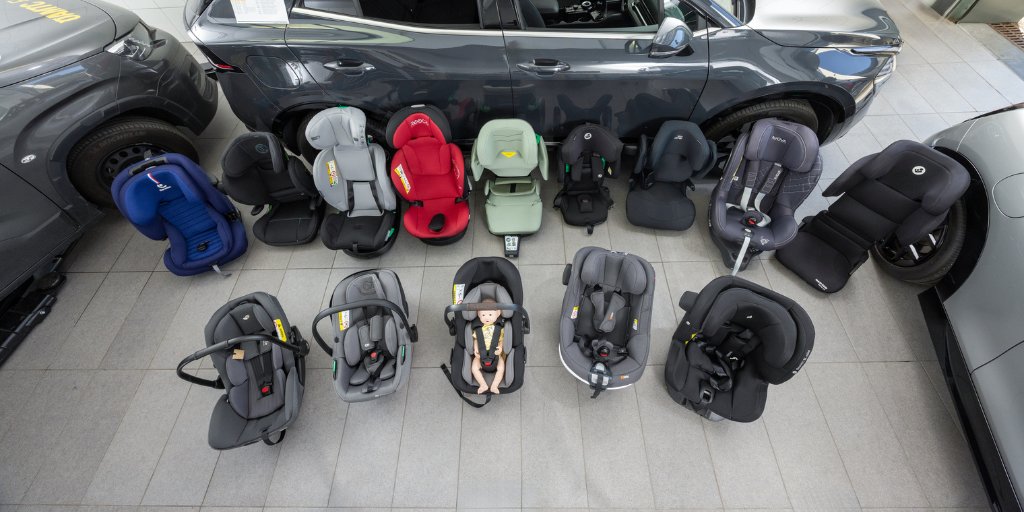 ⚠️ Lors du dernier test de sièges pour enfants réalisé par le TCS, 17 modèles ont été évalués. En revanche, le TCS déconseille fermement l’achat de trois modèles. En savoir plus 👉 brnw.ch/test_des_siege…

#myTCS #SiègePourenfants #Test #Voiture