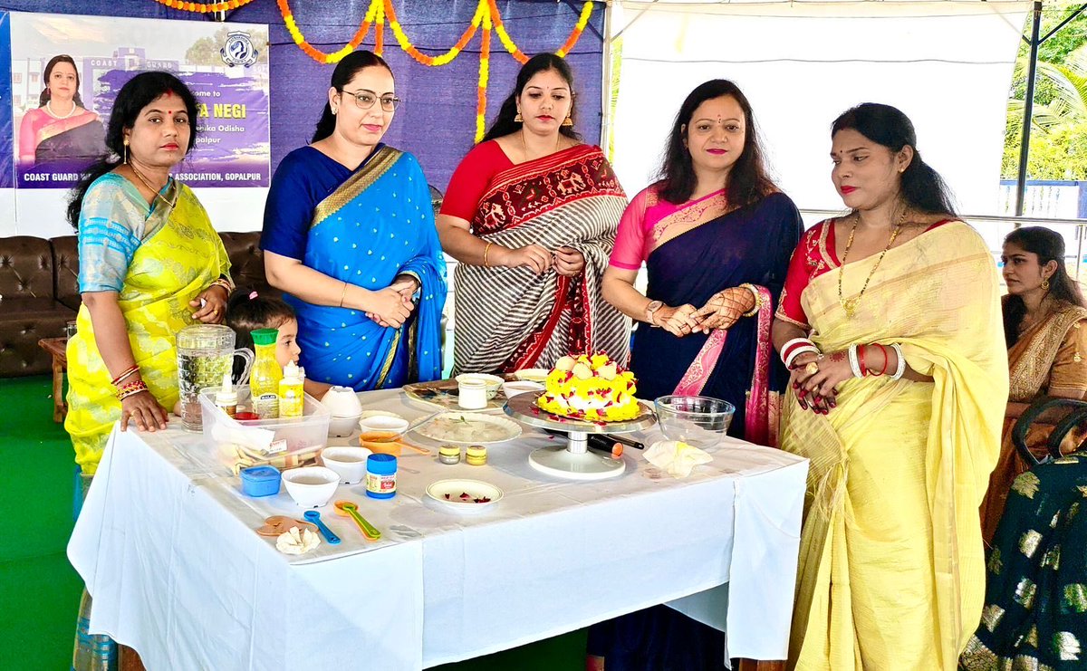 CGWWA_ICG's tweet image. On 08 Oct 2025, #CGWWA #Gopalpur organised a #SANJEEVAN Milan featuring a talk on “Stress: Its Reasons and Solutions” by Mrs. Naiya Dhiman, followed by a #SURUCHI cake-baking demo and fun group games, making it a lively and enriching day for all.
@IndiaCoastGuard