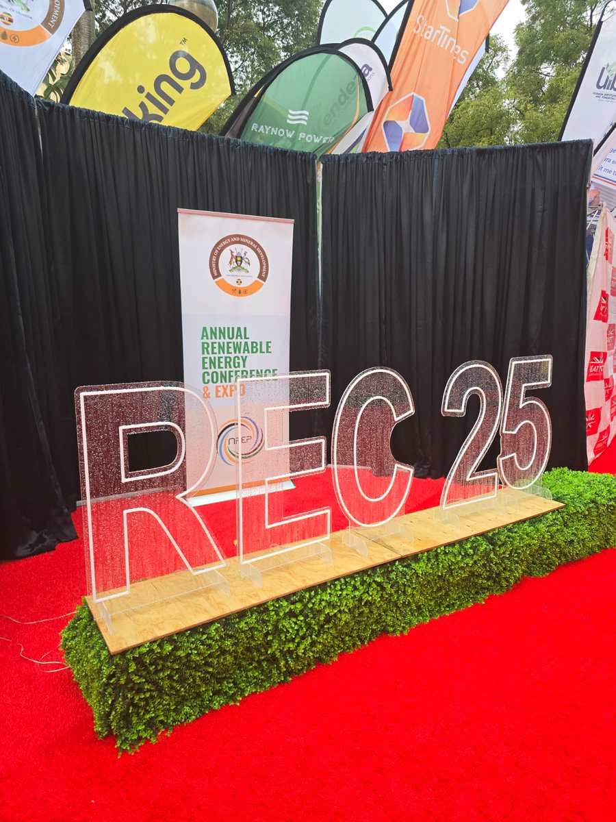 ACTSNET's tweet image. 4/4
As we conclude a fruitful day one engagement at #REC25, @ACTSNET, through the EVI-SICEE Project, is inspired by the shared commitment to an inclusive clean energy transition.
Our participation emphasized one of EVI-SICEE’s central goals to generate evidence that supports…