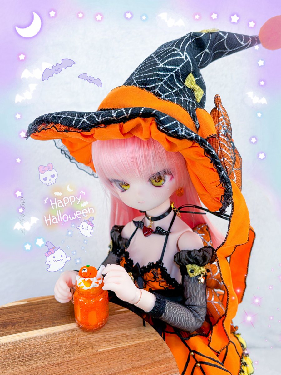 AndroidPDF's tweet image. 妃那ちゃん: にゃふふ〜♡ このかぼちゃドリンク、ぷちゅぷちゅしてて美味しいにゃ〜🎃💫💖
いたずらなんて忘れて、ず〜っとこのままハロウィンしてたいのにゃ〜ฅ(&gt;ω&lt;ฅ) ✨
#ハロウィン #halloween #manajen #fashiontail #magアクセ #eternaltreasure #atelieromega #ひまたねっ娘 #mdd妃那…