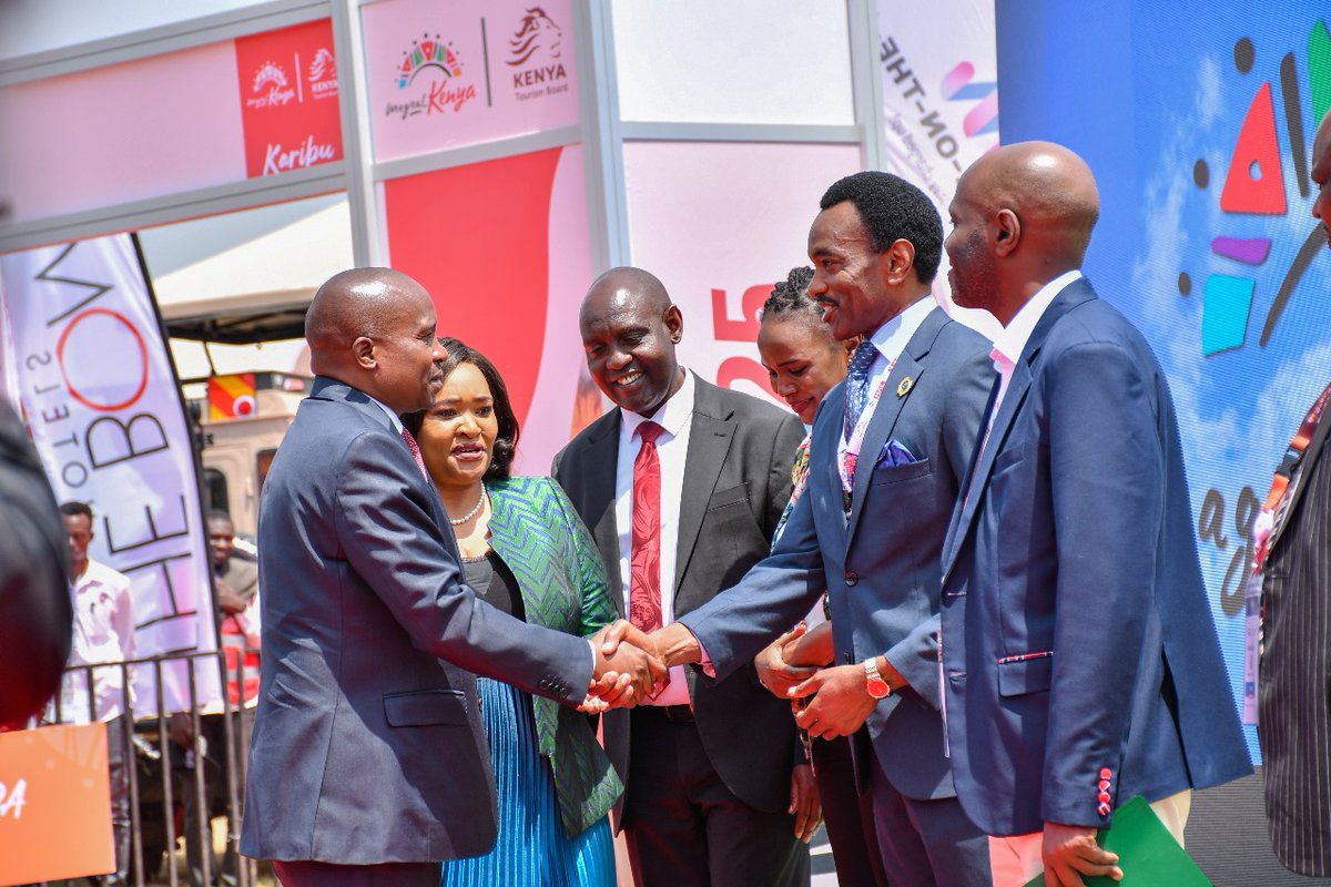 Image for the Tweet beginning: Every handshake tells a story