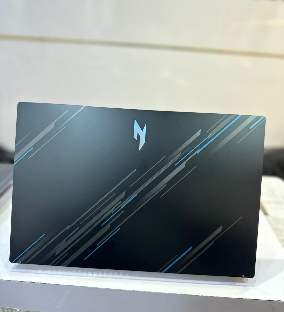 Acer Nitro V ANV15-51
Intel Core i9-13900H (20CPUs)
16gb ram
512gb ssd
Backlit Keyboard
8gb Nvidia Geforce RTX 4060 Dedicated Graphics
13th generation

1.750M 

Pls RT 🙏🏾 ⚡️