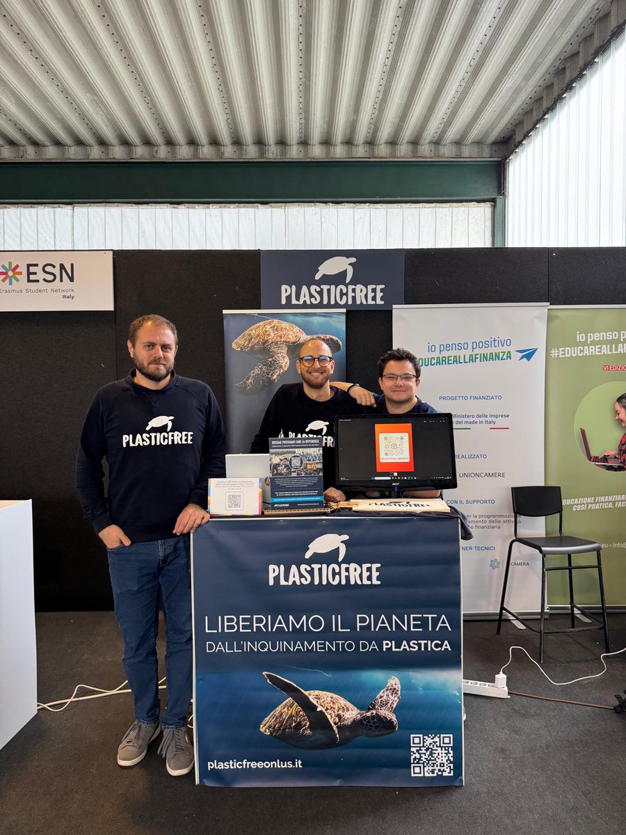 plasticfreeit's tweet photo. 𝗦𝘁𝘂𝗱𝗲𝗻𝘁 𝗙𝗮𝗶𝗿: 𝘄𝗲’𝗿𝗲 𝗵𝗲𝗿𝗲 𝗶𝗻 𝟮𝟬𝟮𝟱

We put environmental education first, raising awareness among students about the dangers of plastic pollution and to help prevent future environmental disasters by teaching them to respect our planet.

#plasticfree https://t.co/bHVGTYM1ZS
