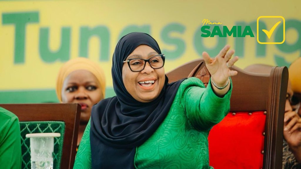 This woman,Samia suluhu ,she is a funny woman. Not funny like funny funny, but the funny of Madness. If you cross over to Tanzania right now,you cannot access Twitter. She has banned it. But you check her twitter page now,shes active, daily. Sharing her pictures demonstrating