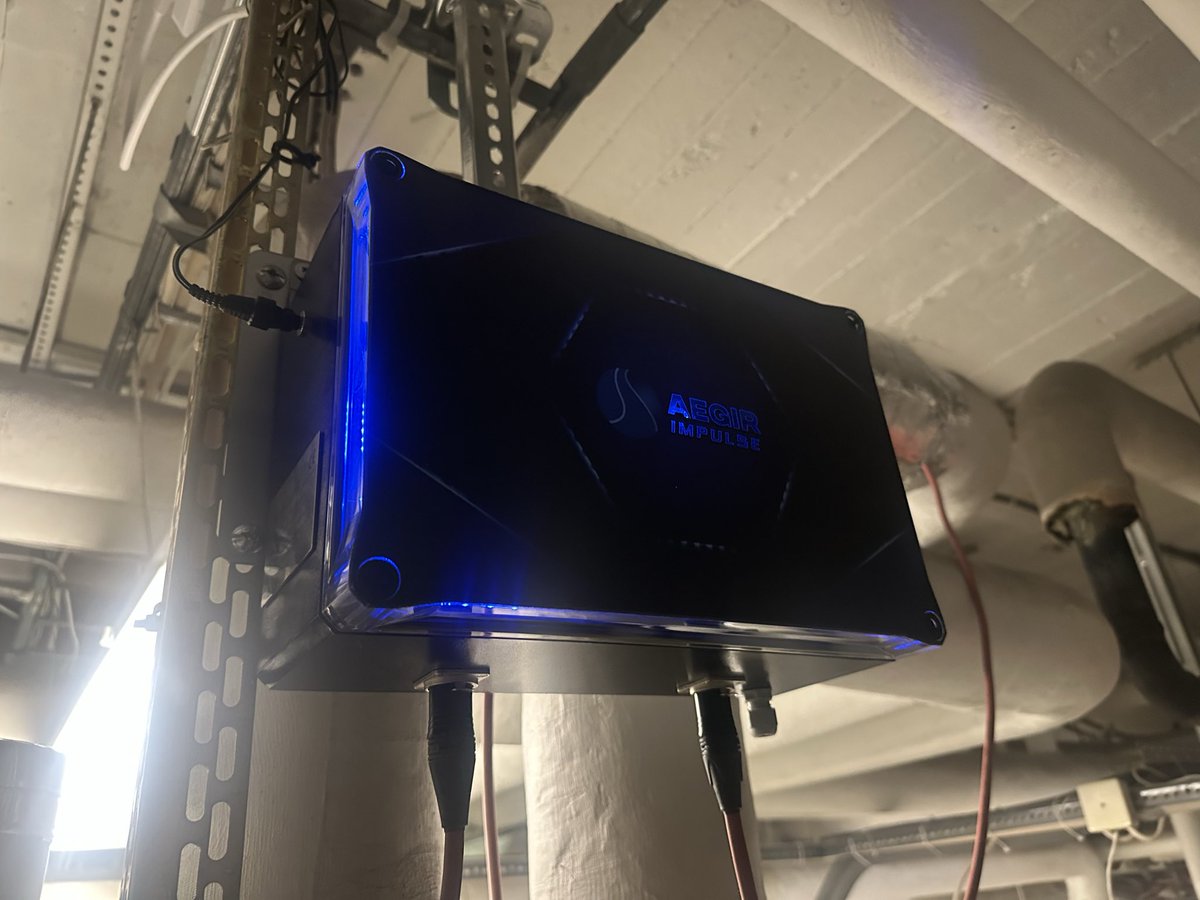 AegirTechnology's tweet photo. Installation completed at BRF Adlern Mindre No. 34, Odenplan!

We’ve now installed the AEGIR Impulse Pro system together with a TTM Filter X250 to optimize and protect the building’s heating system.

This setup cleans the pipes and radiators from the inside, removes existing deposits, and prevents corrosion and leaks. The result is improved heat transfer, more even radiator performance, and lower energy use — with an expected energy saving of 10–15 %.

We appreciate the trust from the association and look forward to monitoring the results during the upcoming heating season.

📍 Odenplan, Stockholm
🔧 AEGIR Impulse Pro + TTM Filter X250 – extends the lifetime of the entire heating system.

📧 info@aegirtechnology.com
🌐 https://t.co/zut4TqFsWH
📞 +46 8 888 777

#AEGIRImpulse #TTMFilter #EnergyEfficiency #HeatingSystem #PropertyTechnology #Stockholm #Sustainability #SmartBuildings