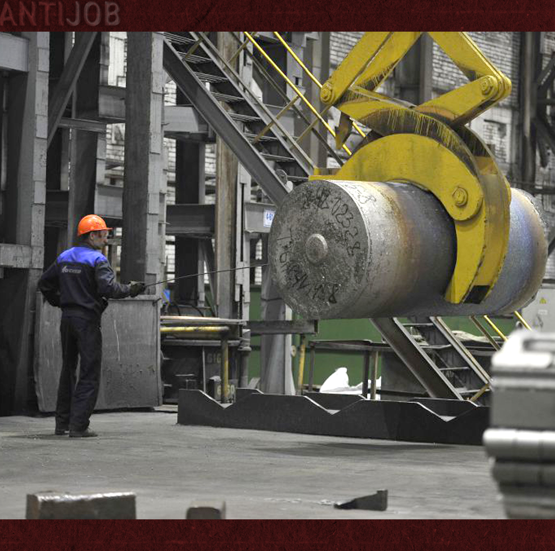 Титан уходит на четырёхдневку: один из крупнейших заводов России переводит сотрудников на сокращённую рабочую неделю

Корпорация «ВСМПО-Ависма», заявленная как крупнейший в мире производитель титана, из-за падения рынка с 1 декабря 2025 по 31 мая 2026 г. переводит часть