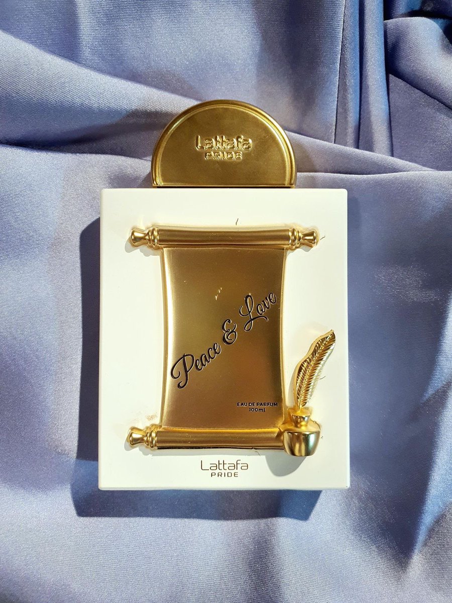 essence_enclave's tweet image. Peace & Love by Lattafa
🏷️55k
This is a floral fragrance that is feminine leaning
Top notes ;black currant , almonds,bergamot
Mid notes ; rose , tuberose
Base notes ; vanilla , sandalwood , heliotrope
Nationwide Delivery 🚚