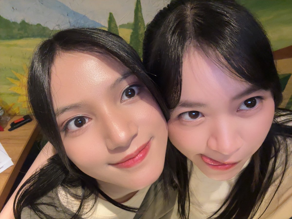 Lily_JKT48's tweet image. Samaa @A_VirgiJKT48 , ka @A_ChristyJKT48 ka @A_MutheJKT48 and @JE_JemimaJKT48 ❤️❤️❤️ terimakasihh banyaak ^^ 🙆🏻♀️🙆🏻♀️