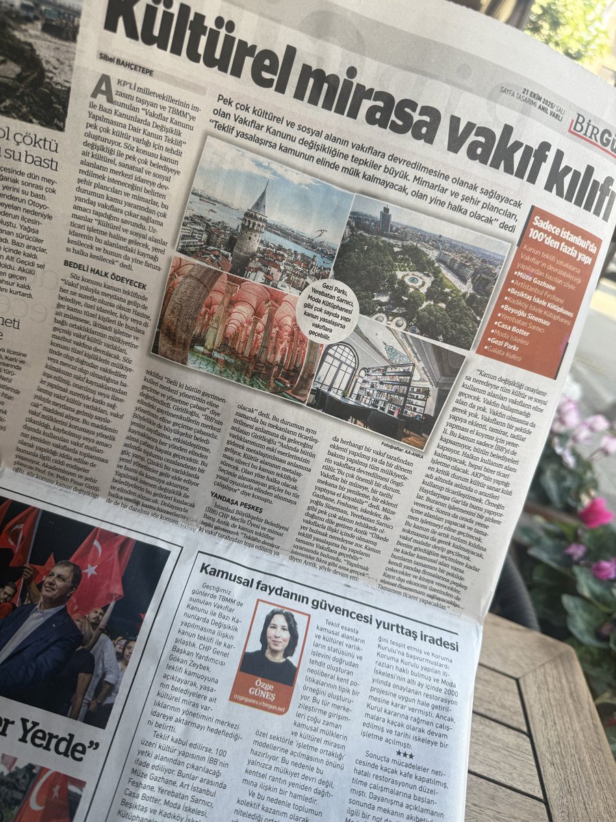 Vakıflar Kanununda yapılan değişiklikler ile yurttaşı müşteri olarak gören rejim, sermaye gruplarına “yeni iş fırsatları” yaratacak. 
Bu kamusal alan talanını genişletme eylemidir.

<a href="/sibelbhctp/">Sibel Bahçetepe</a> ,yeni kanuni düzenlemenin detaylarını anlatmış.

<a href="/gunesozgunes/">Güneş</a> , kamusal alanlarımızın