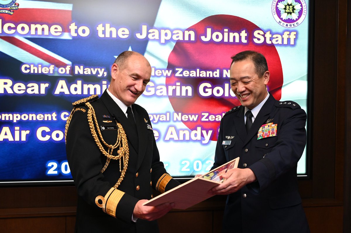 ＢＷ/ドイツ連邦軍＊海軍指揮幕僚監部額（実物） 10月20日、#内倉浩昭統合幕僚長 はニュージーランド海軍司令官