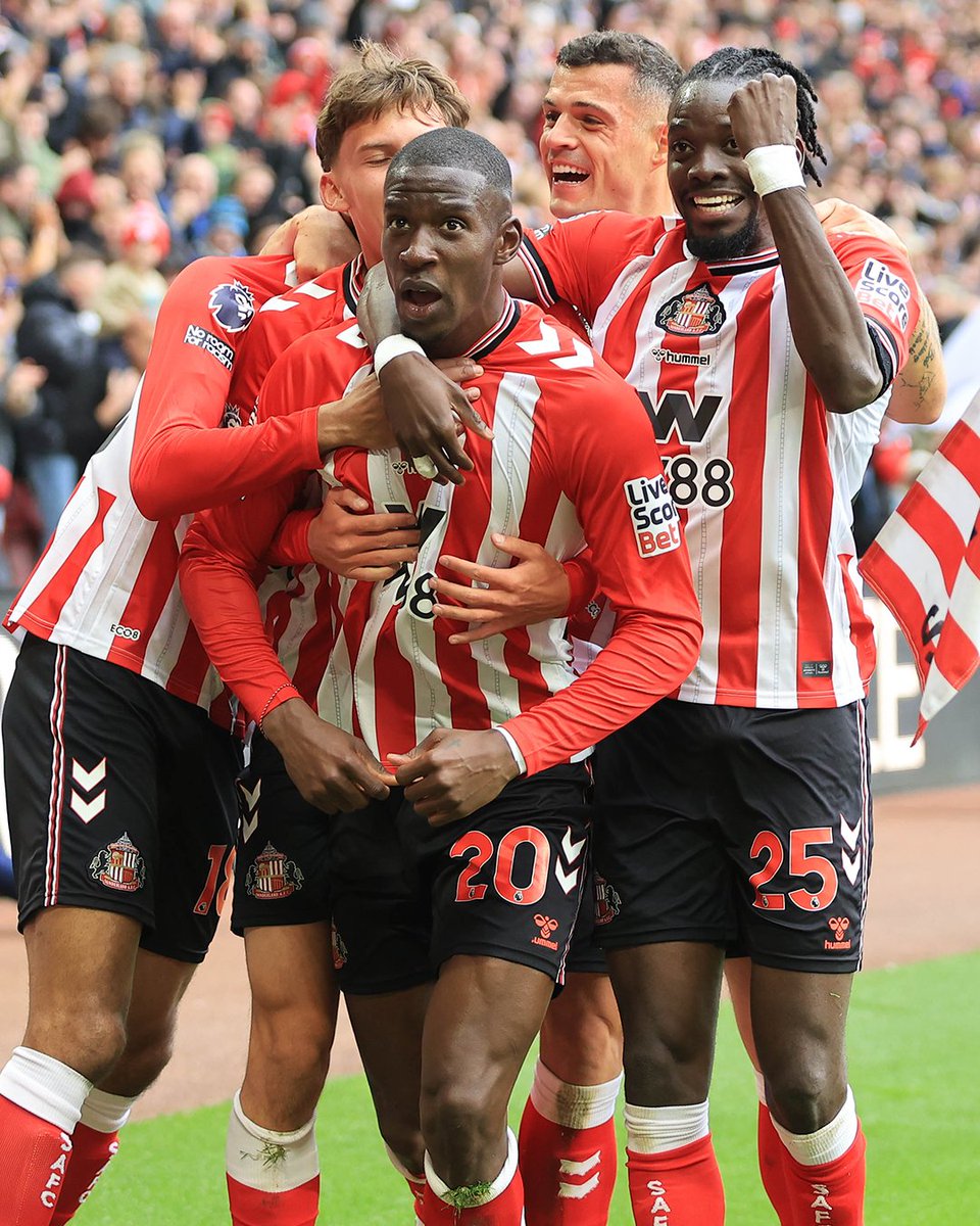 Newly-promoted Sunderland have four PL wins already, which is as many as Ipswich managed in the whole of last season and twice as many as Southampton had 😳

If they carry on at this rate of 1.75 points per game, they'll end up with 66 points 🤯📈