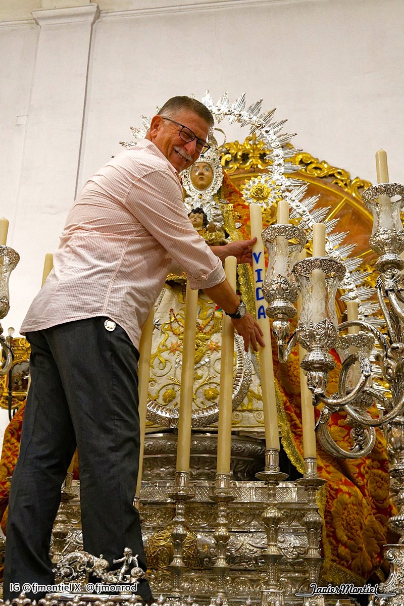 #Favor y #Vida. Luces por los #DonantesDeÓrganos 
y <a href="/Ninosconamor/">Niños con Amor</a> para la #VirgendelaSierra #Sevilla. <a href="/virgenSierraSev/">Hermandad de la Virgen de la Sierra Sevilla</a> <a href="/JMPalomoR/">JM Palomo</a> <a href="/Archisevilla1/">Archidiócesis de Sevilla</a> <a href="/A_Trasplantes/">Coordinación Autonómica Trasplantes Andalucia</a> <a href="/ElConsejoSev/">Consejo HH y CC Sevilla</a> #ASacro #TDSCofrade <a href="/RICOMSevilla/">Colegio de Médicos de Sevilla</a> #Trasplante  <a href="/ElConsejoSev/">Consejo HH y CC Sevilla</a> #Cabra