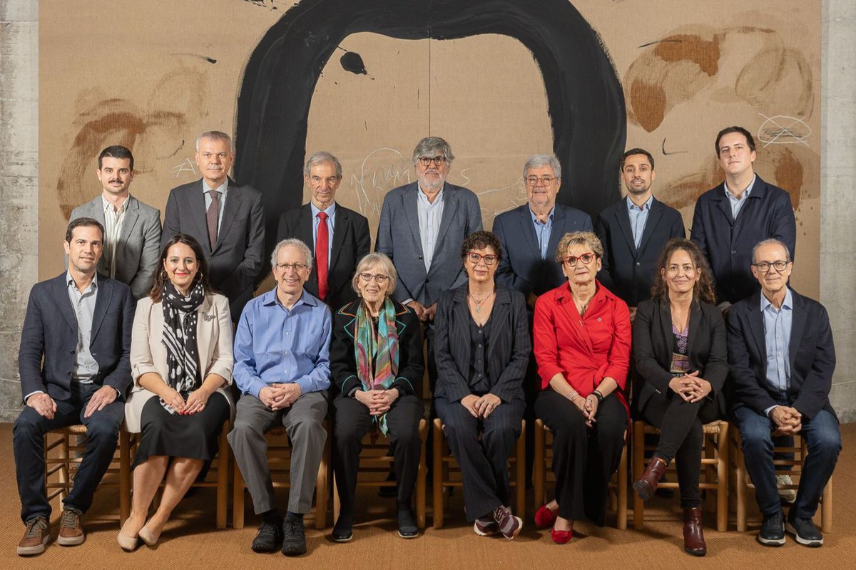 be_bartlet's tweet photo. Nos incorporamos al nuevo Consejo Asesor de la Facultad de Economía y Empresa de la Universitat Pompeu Fabra.

📸 Presentación de la mano de nuestros socios @adrianjofrebosc y @riosjaume junto a Claudia Goldin, Premio Nobel de Economía, los catedráticos Andreu Mas-Colell o Guillem López Casasnovas o Elsa Artadi.