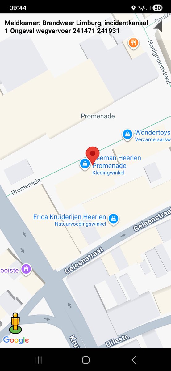 Ongeval wegvervoer met inzet van hulpdiensten in Heerlen
