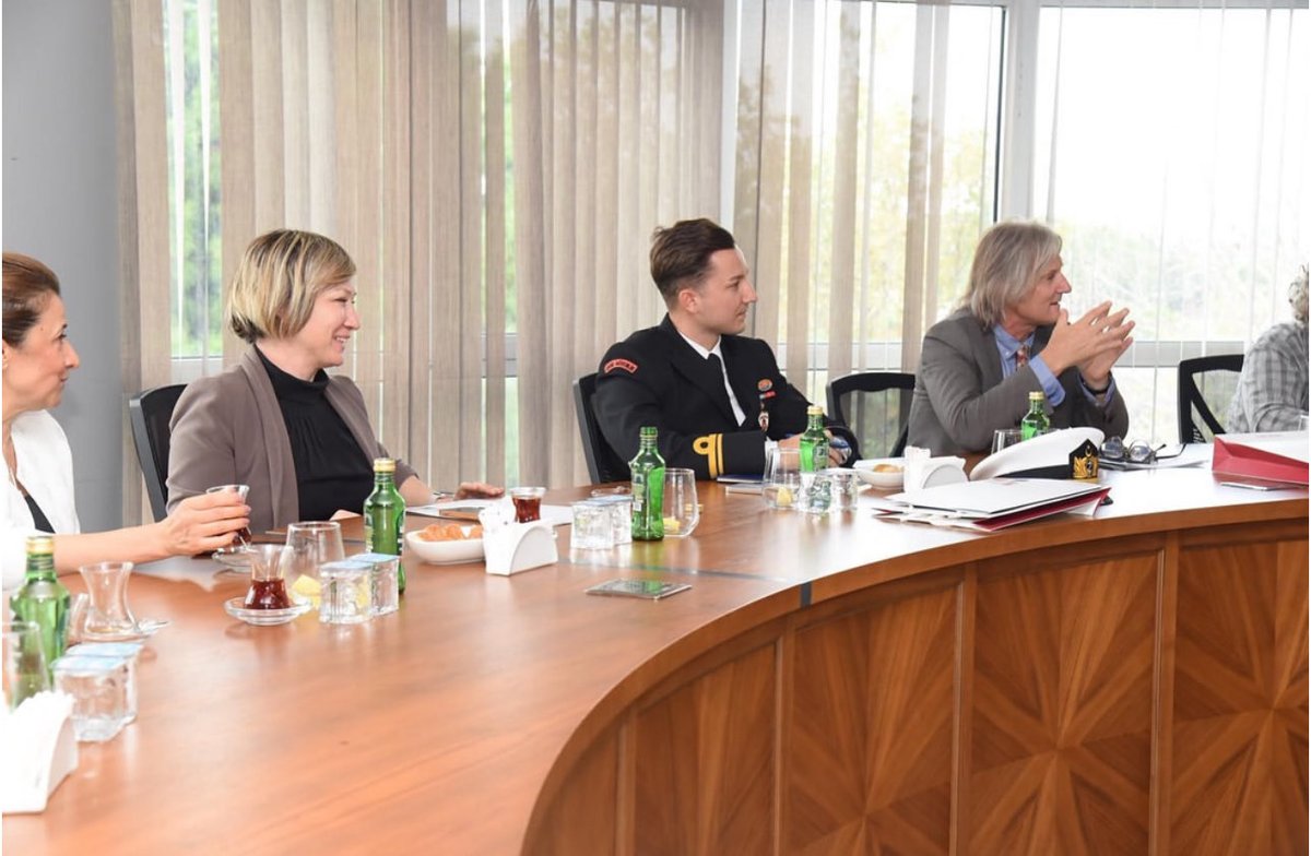 sahingroup's tweet image. İzmir Balıkçılık Çalışma Komitesi 39. Toplantısı, Yönetim Kurulu Üyemiz Mehmet Şahin Çakan’ın başkanlığında İzmir Kâtip Çelebi Üniversitesi ev sahipliğinde gerçekleştirildi. 

#İzmirBalıkçılık #İzmirKatipÇelebiÜniversitesi #EgeDenizi  #MehmetŞahinÇakan #BalıkçılıkKomitesi