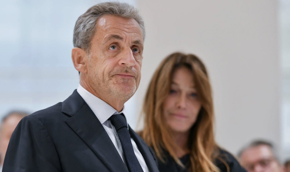 Front Populaire (@frontpopoff) on Twitter photo ✍️ « De la Rolex au poignet au bracelet électronique à la cheville, et désormais la prison ferme : le parcours de Nicolas Sarkozy (…), un rappel que le temps n’appartient pas qu’aux riches. » 
<a href="/Claud_Andre/">Claude André</a> ⬇️
frontpopulaire.fr/opinions/conte… ✍️ « De la Rolex au poignet au bracelet électronique à la cheville, et désormais la prison ferme : le parcours de Nicolas Sarkozy (…), un rappel que le temps n’appartient pas qu’aux riches. » 
<a href="/Claud_Andre/">Claude André</a> ⬇️
frontpopulaire.fr/opinions/conte…
