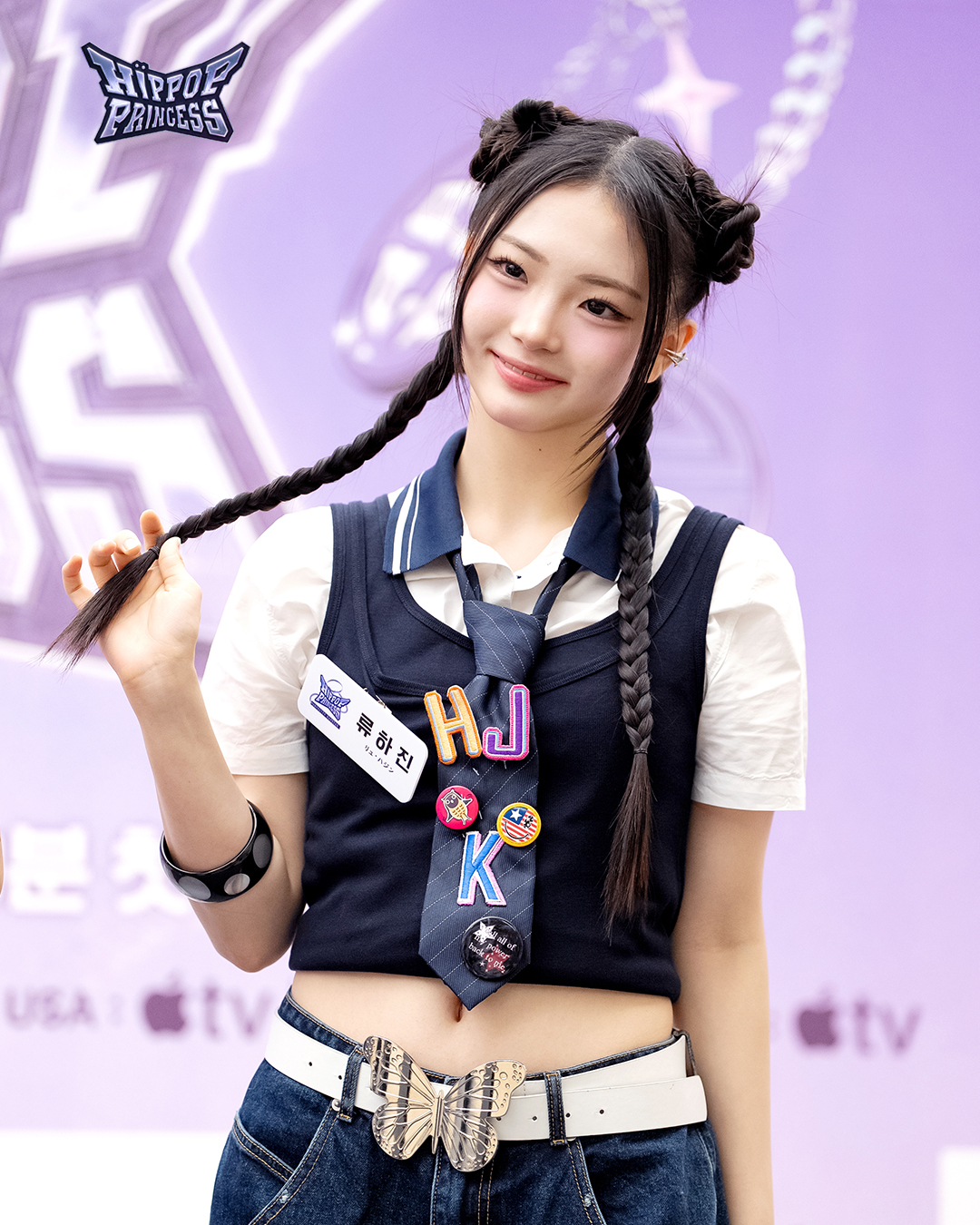 첫방송 전에 전원 핸드마이크 라이브한 쇼케이스 | 인스티즈