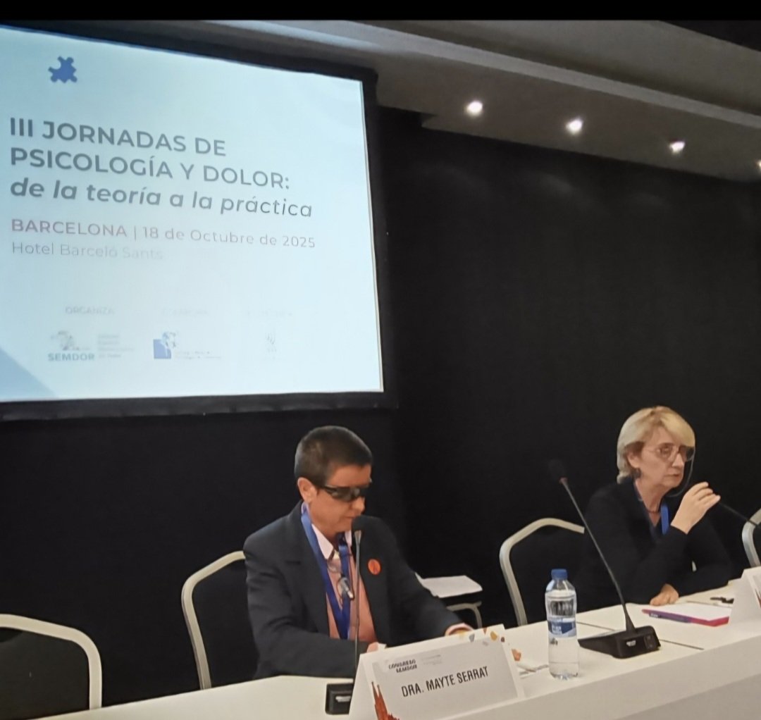 III Jornades de Psicologia i Dolor – Congrés SEMDOR 2025

Gràcies al degà del COPC Dr. Guillermo Mattioli i al president de SEMDOR Dr. Luis Miguel Torres per acompanyar-nos en aquestes jornades i a la Cristina Montané per acceptar compartir ponència.

Seguim!! 

#SEMDOR2025