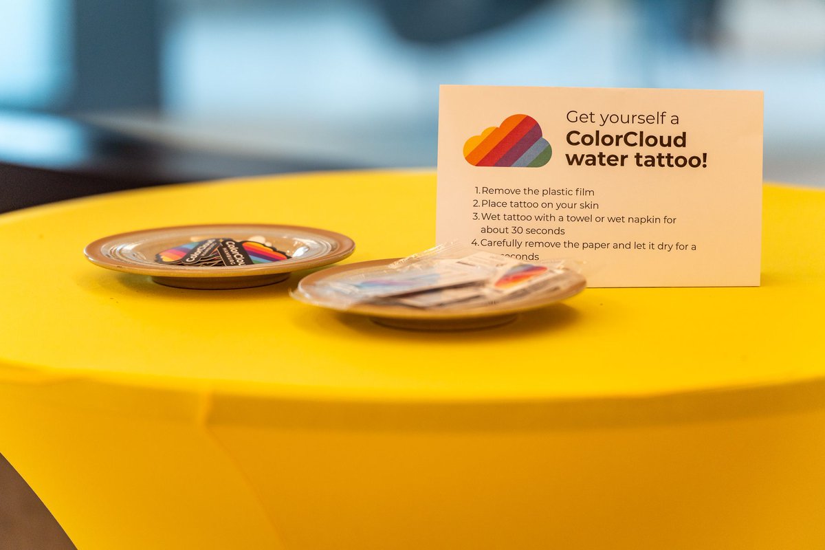 ColorCloud tweet media