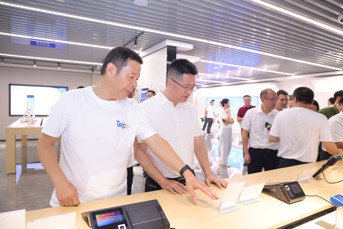 Telpobestpos's tweet image. Our brand-new Telpo showroom is buzzing🔍 Visitors from five continents lined up to test-drive Touch Screen POS C9, Payment Terminal P9 and Self-Service Payment Kiosk K1—live demos, live data, zero scripts🌟
👉 telpo.com.cn
#TelpoShowroom  #SmartPOS  #GlobalClients