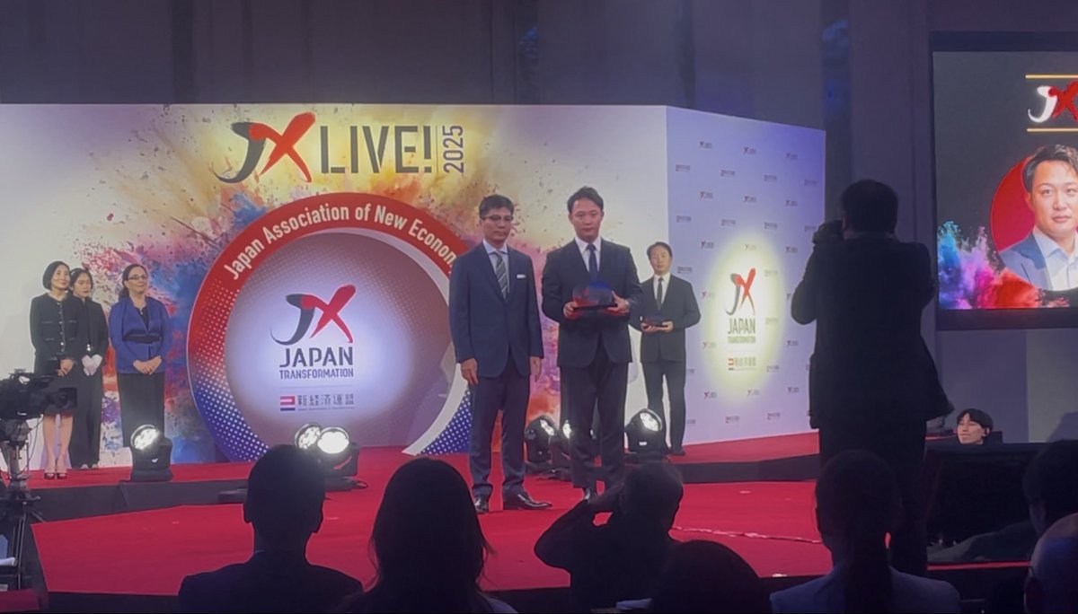 shinkeiren's tweet photo. 現在、JX Awards表彰式です。受賞者の皆様、改めておめでとうございます！
#JX #JXLIVE2025 https://t.co/6MbCP8oRtx