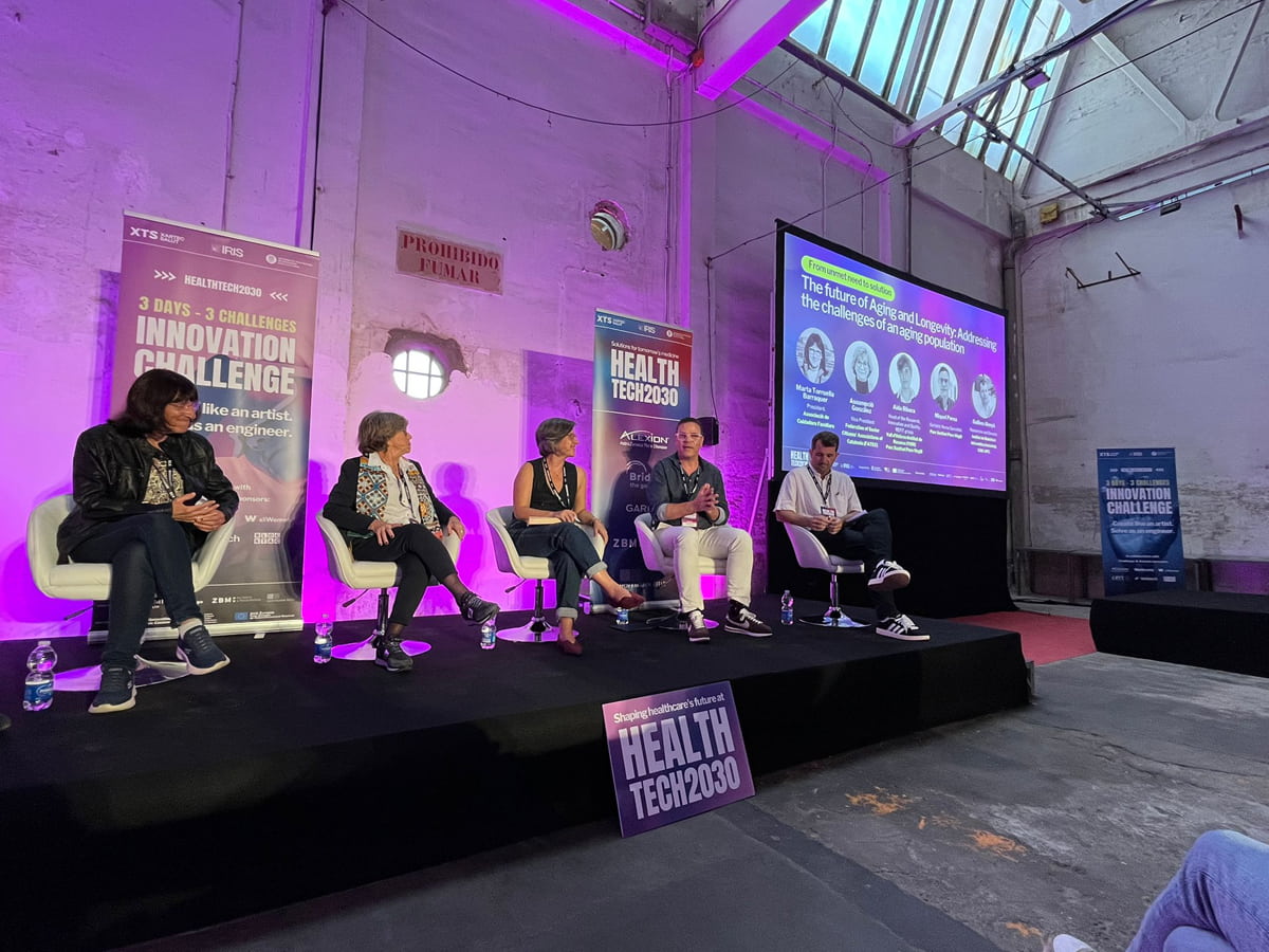 perevirgilicat's tweet image. 📍 El dijous 16 d'octubre vam ser al HealthTech2030 per debatre sobre la medicina del futur i la tecnologia!
👉 Dr. Perea i Dra. Ribera de #PSPereVirgili van parlar sobre 'El futur de l'envelliment'.
🔗 ja.cat/1F6lD
@IRI_robotics @BALL_AgingLab @la_UPC @VHIR_