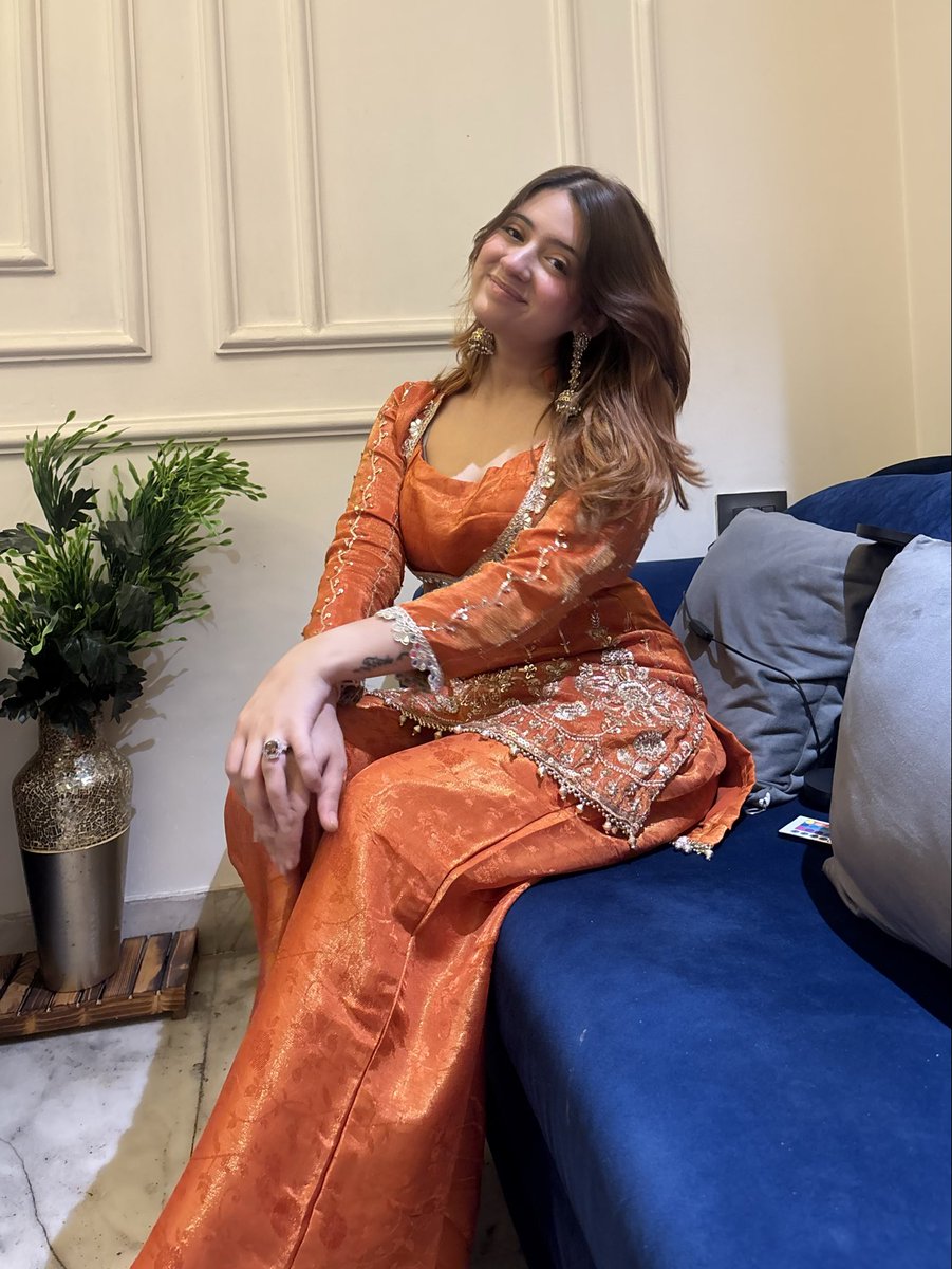 clownlamba's tweet image. Happy Diwali✨