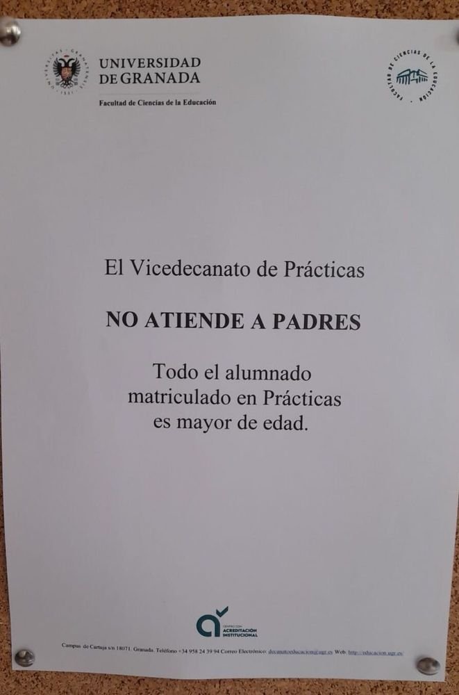 España es azín. Hace un tiempo hice un reportaje en un famoso centro de formación de actores. La cantidad de padres que iban a matricular a sus hijos a 1.º no era nada desdeñable. Quizá, no en vano, algunos alumnos tampoco entendían por qué tenía que estudiar teatro griego