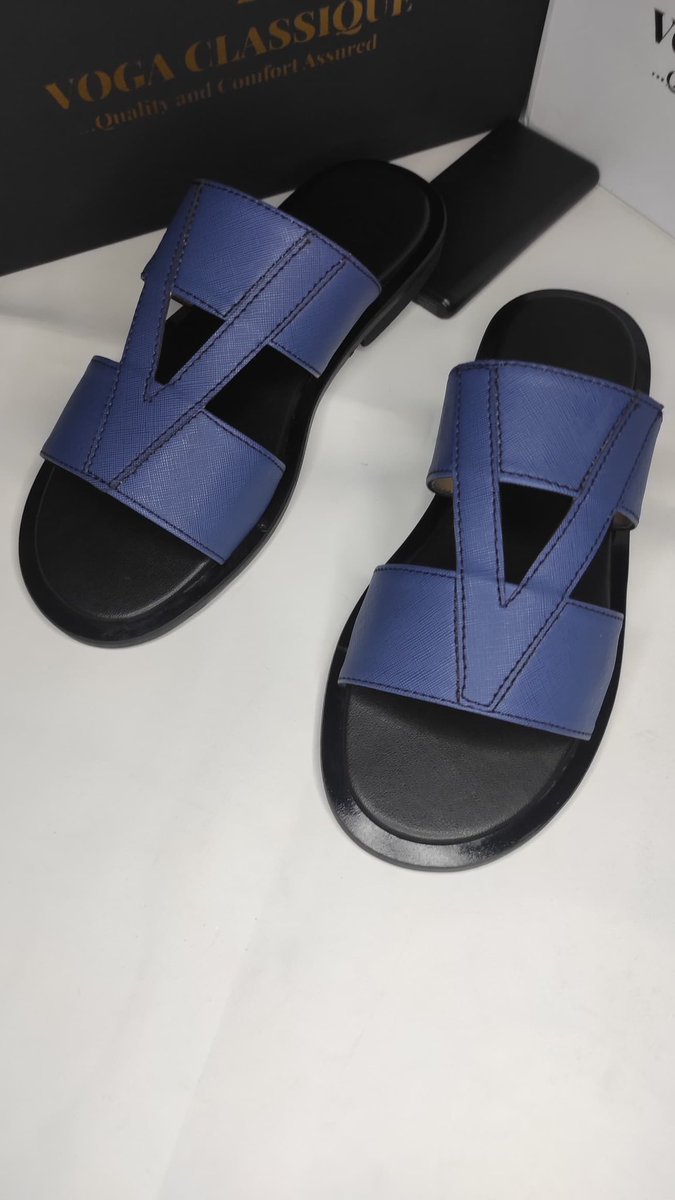 Kicking it in style!!!
VOGA CLASSIQUE 

Price:₦10,000

Production duration: 7 working days