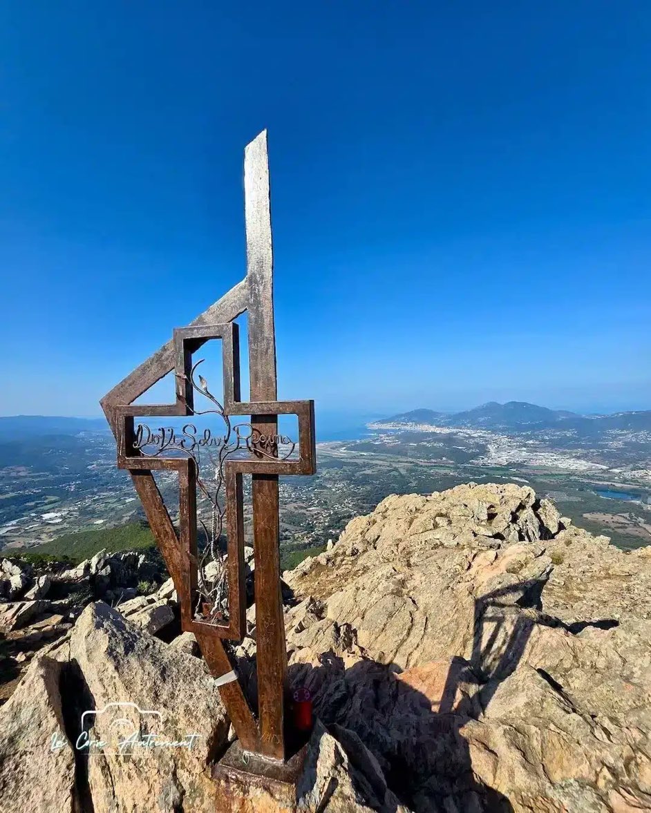 JMMartini20's tweet image. A totalement évidemment chez nous en Corse le christianisme fait partie de notre ADN.