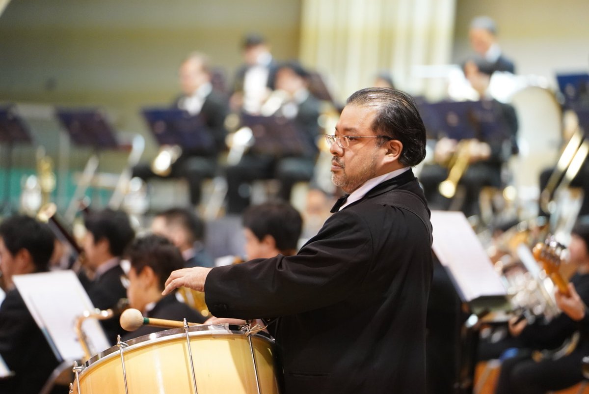 本日から文化庁巡回公演がスタート！
宮城県の七ヶ浜町立汐見小学校での本公演でした📍このクールでの司会も岩崎里衣さんです！
共演曲の「翼をください」と「ブラジル」も元気いっぱい参加していただきました☺️
#TKWO