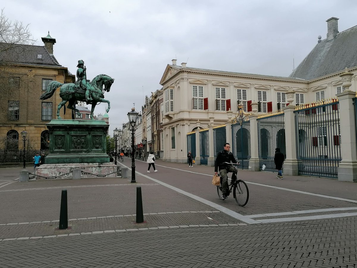 skymanuelima's tweet image. Haia (Den Haag) é uma cidade na costa do mar do Norte da região oeste dos Países Baixos. A cidade alberga também o Tribunal Internacional de Justiça das Nações Unidas, sediado no Palácio da Paz, e o Tribunal Penal Internacional.
#Haia #PaísesBaixos #Den_Haag #travelphotography