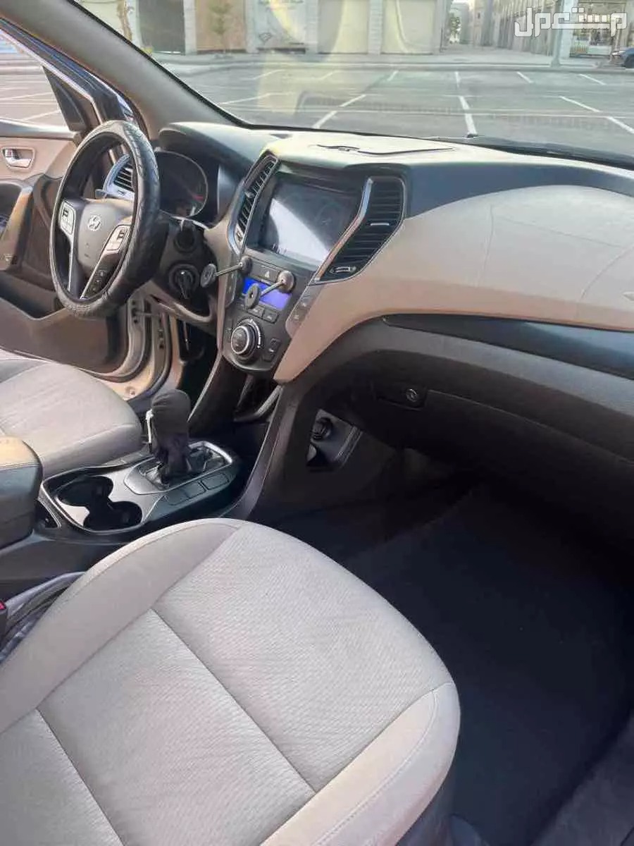 mstaml_com's tweet image. هيونداي سنتافي Hyundai Santa Fe 2015 مستعملة للبيع في جدة بسعر 38 ألف ريال سعودي
للتواصل مع المعلن 👇 :
mstaml.com/4589185
#مستعمل_السعودية #سيارات_للبيع #سيارات_السعودية #سيارات_مستعملة #هيونداي_سنتافي #جدة