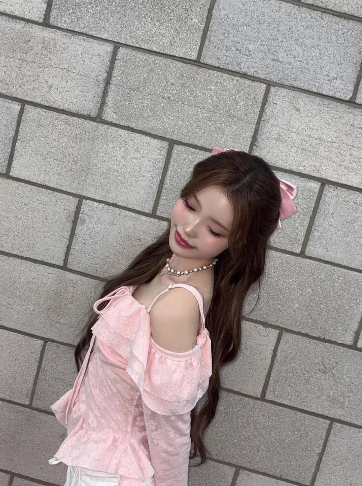 [📣]  251020 TAG PARTY

NAYA! MC Saebi is finally back after 2 weeks. Let us cheer her on by dropping these tags 💕: 

YOU WANNA BE LIKE SAEBI
#PRINCESS_MC_JEONG_SAEBI
#핑크_공주_MC_정세비

#izna #이즈나 #イズナ <a href="/izna_offcl/">izna</a> <a href="/izna_offcl_jp/">izna JP</a>